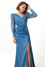 Woman Cruve Collar Silvery Long Satin Evening Dresses