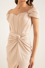 Women Cruve Ludd Corset Detailed Long Silvery Evening Dress