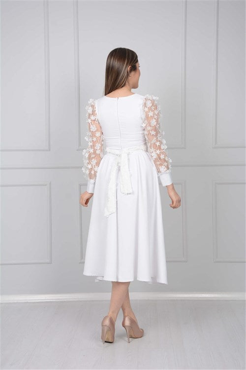 Double Fabric Arms 3 -Dimensional Flowering Dress - White