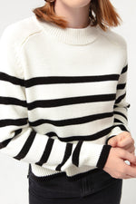 Woman Oversize Striped Knitwear Sweater