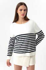 Female Bike Neckline Triko Sweater