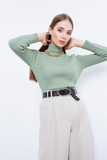 Female Fisherman Collar Knitwear Sweater