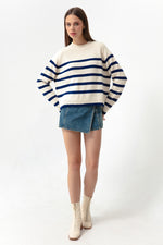 Woman Oversize Striped Knitwear Sweater