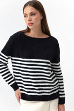 Female Bike Neckline Triko Sweater