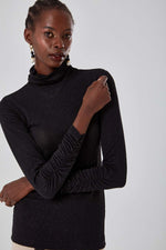Turtle Neck Knitted Body